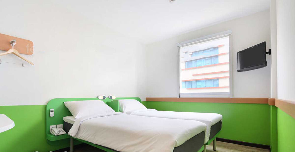 Ibis Budget Jakarta Airport Tangerang Eksteriør billede